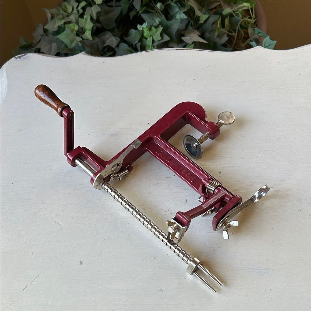 Red Apple Peeler with Wooden Handle Back to Basics